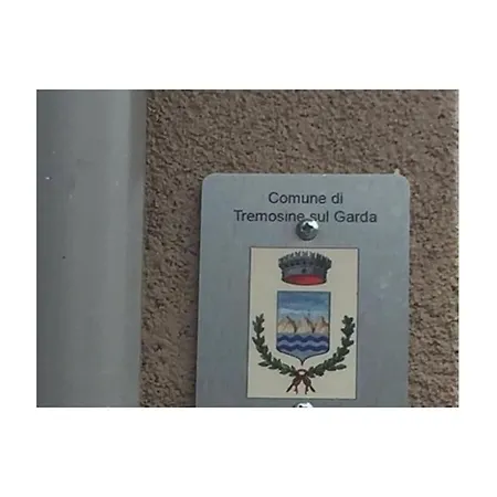 Carlotta Og Comfortable * Tremosine